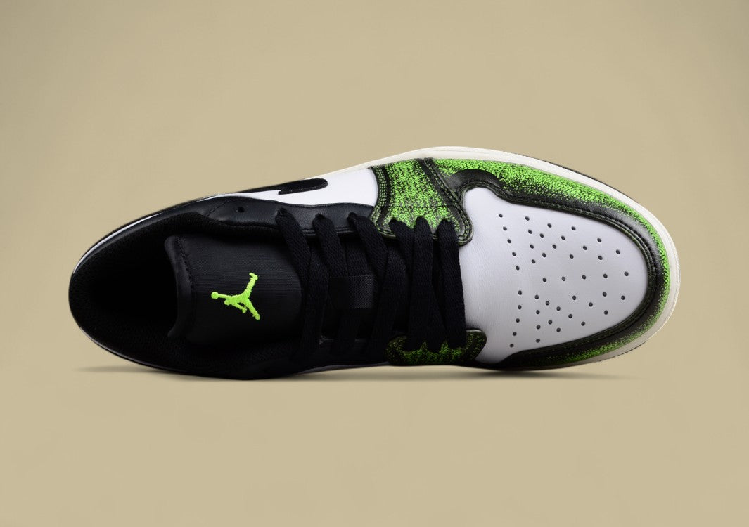 Air Jordan 1 Low "Wear Away" Forest Green
