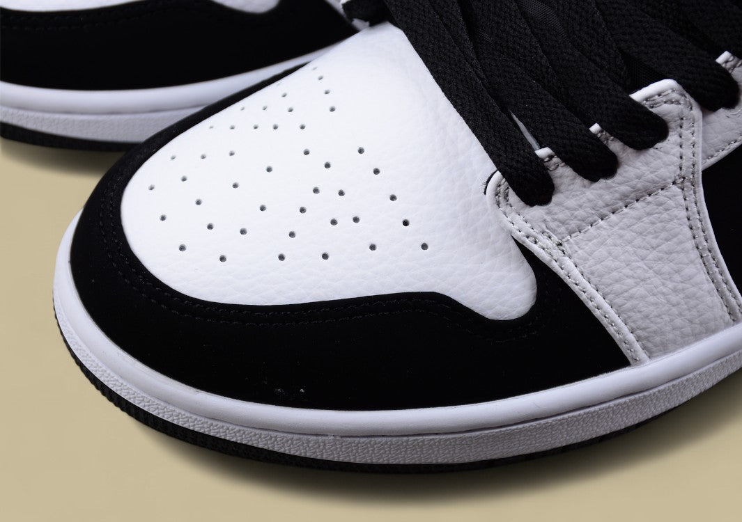 Air Jordan 1 Low "White/Black Panda"