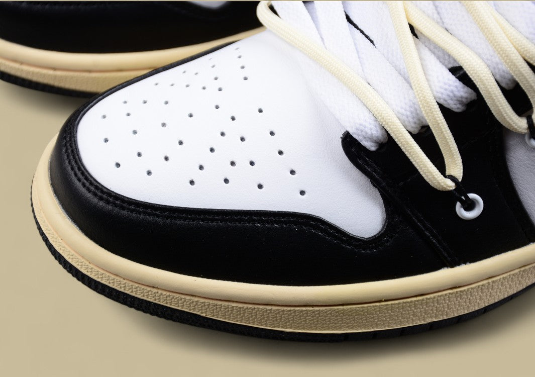 Air Jordan 1 Low  – Black/White/Blue