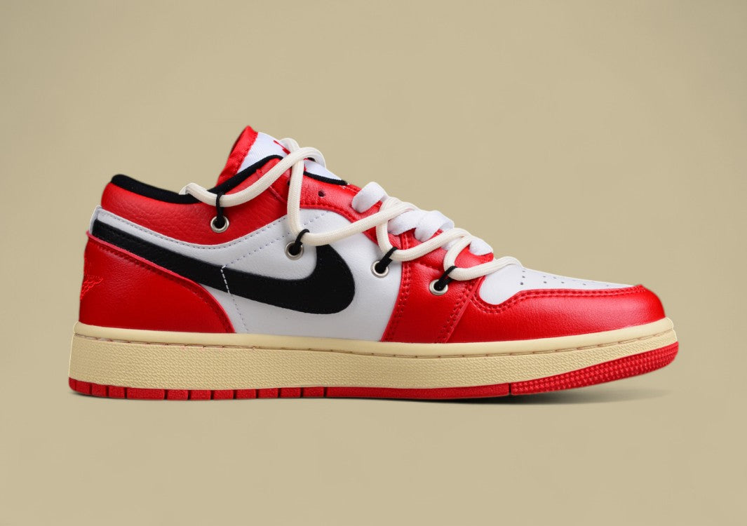 Air Jordan 1 Low “Chicago” Red/White