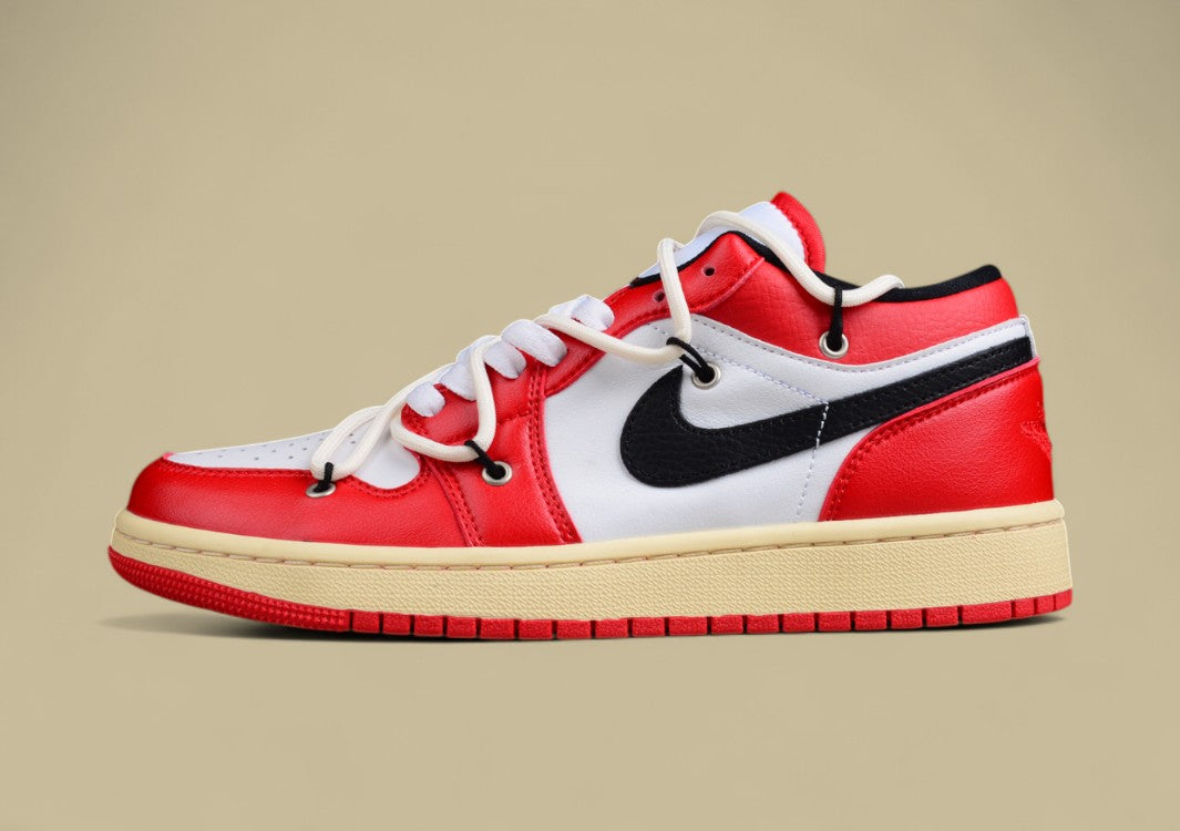 Air Jordan 1 Low “Chicago” Red/White