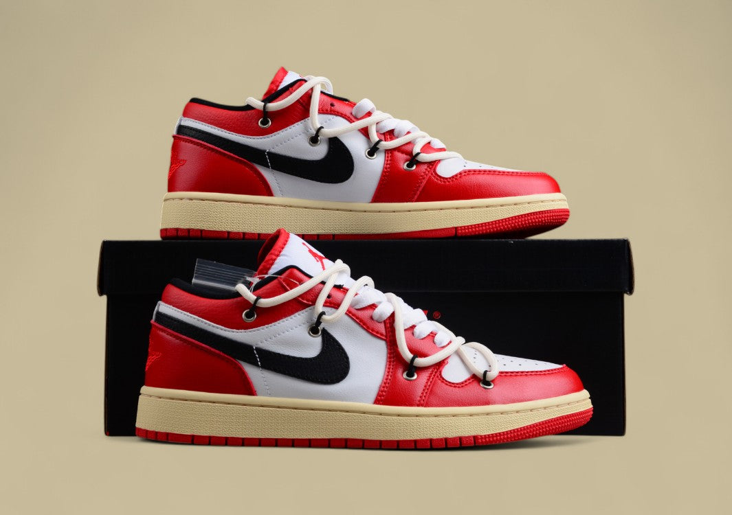 Air Jordan 1 Low “Chicago” Red/White