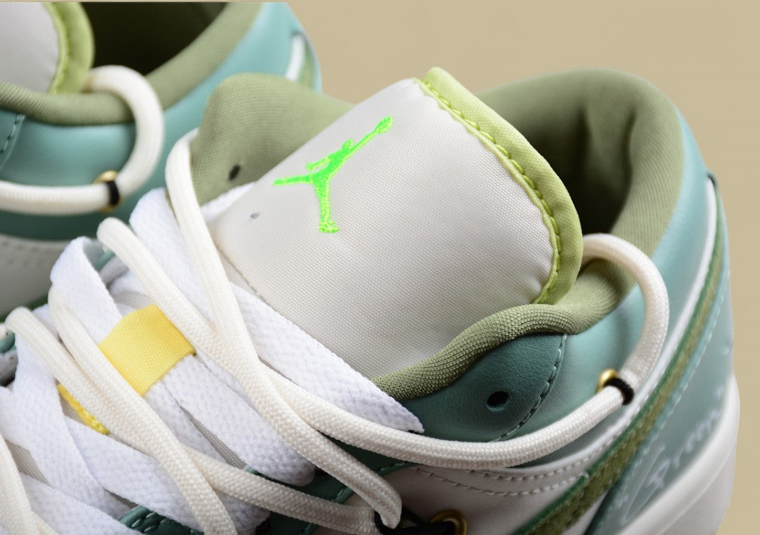 Air Jordan 1 Low “Green Graffiti”