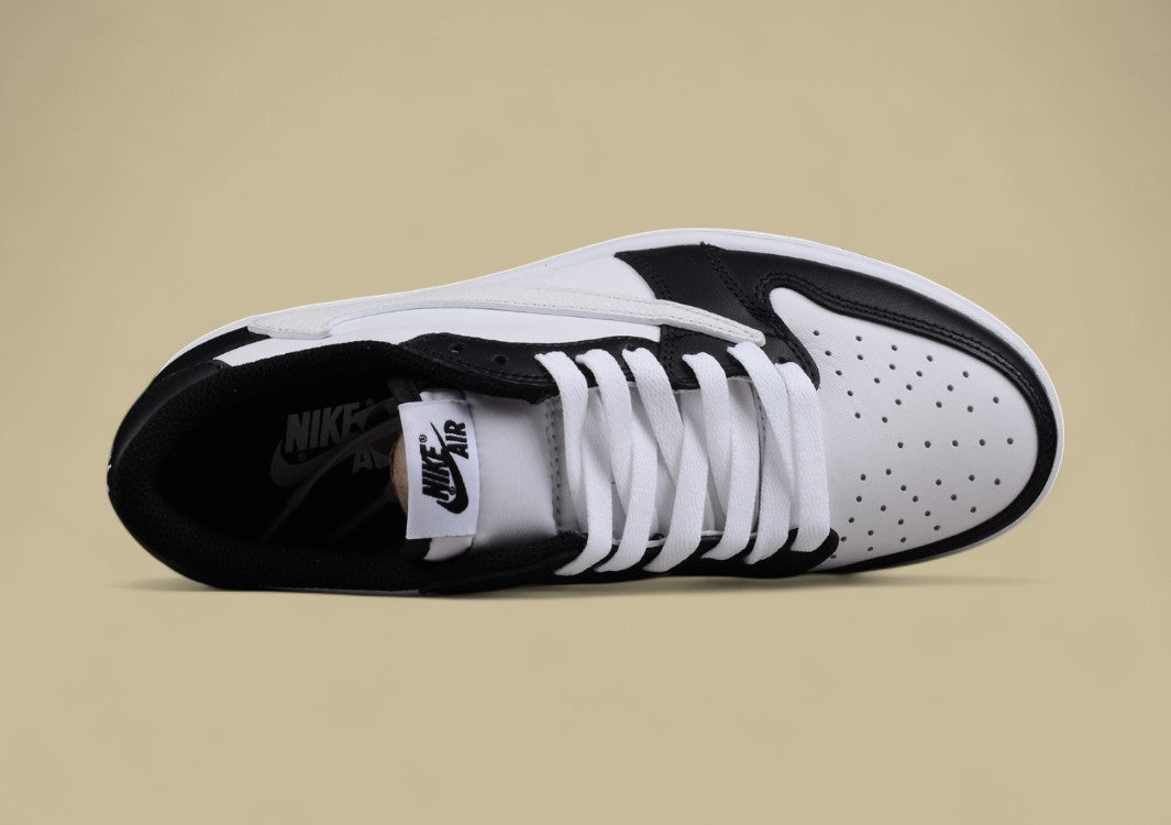 Air Jordan 1 Low “Panda” (Black/White)