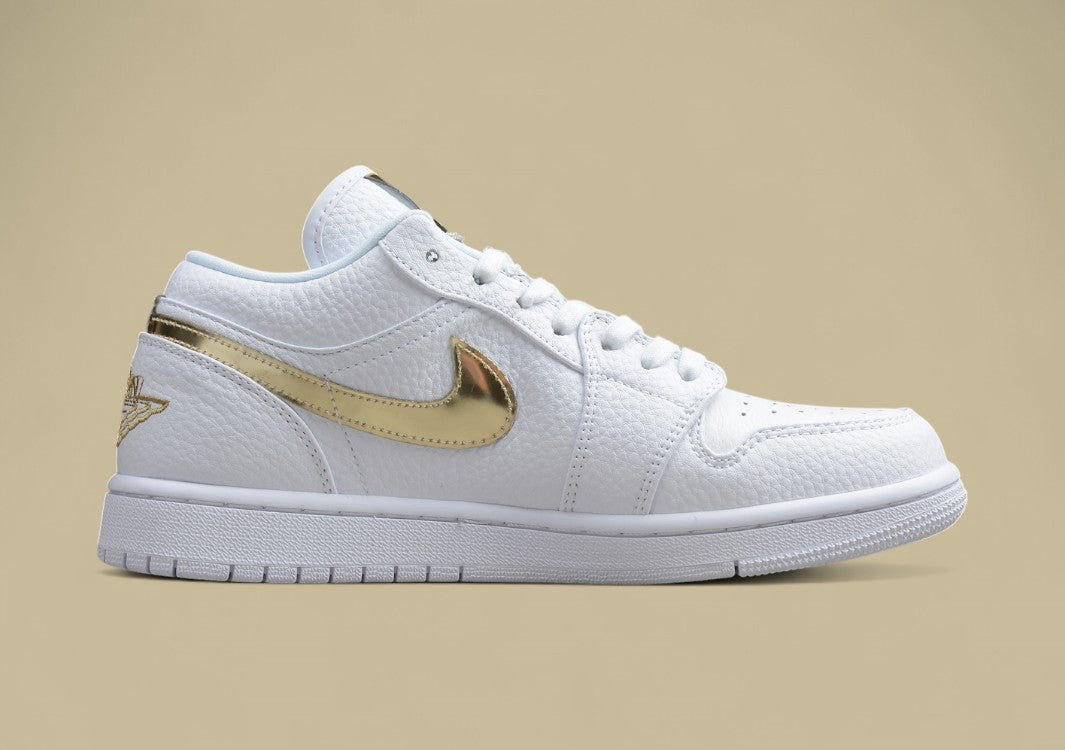 Air Jordan 1 Low “Platinum Gold”