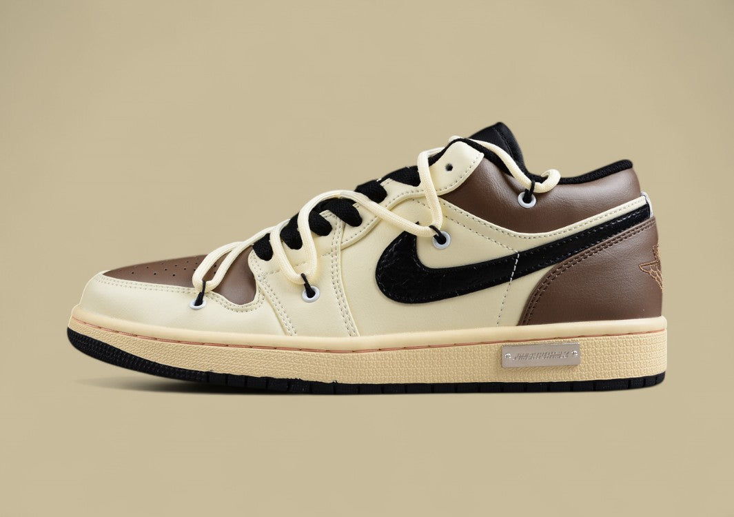 Air Jordan 1 Low “Two-Tone Mocha Latte”