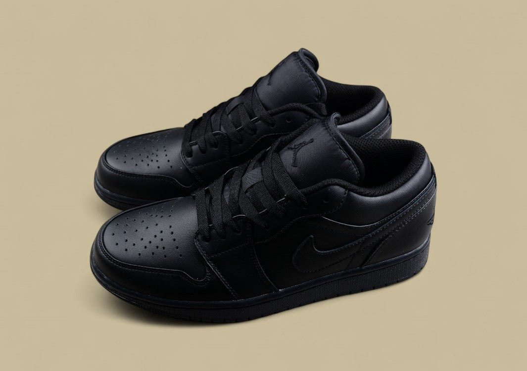 Air Jordan 1 all Black Low-top