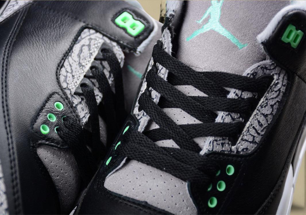 Air Jordan 3 "Green Glow"