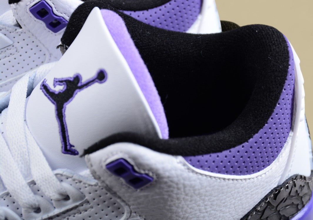 Air Jordan 3 "Pine Green"