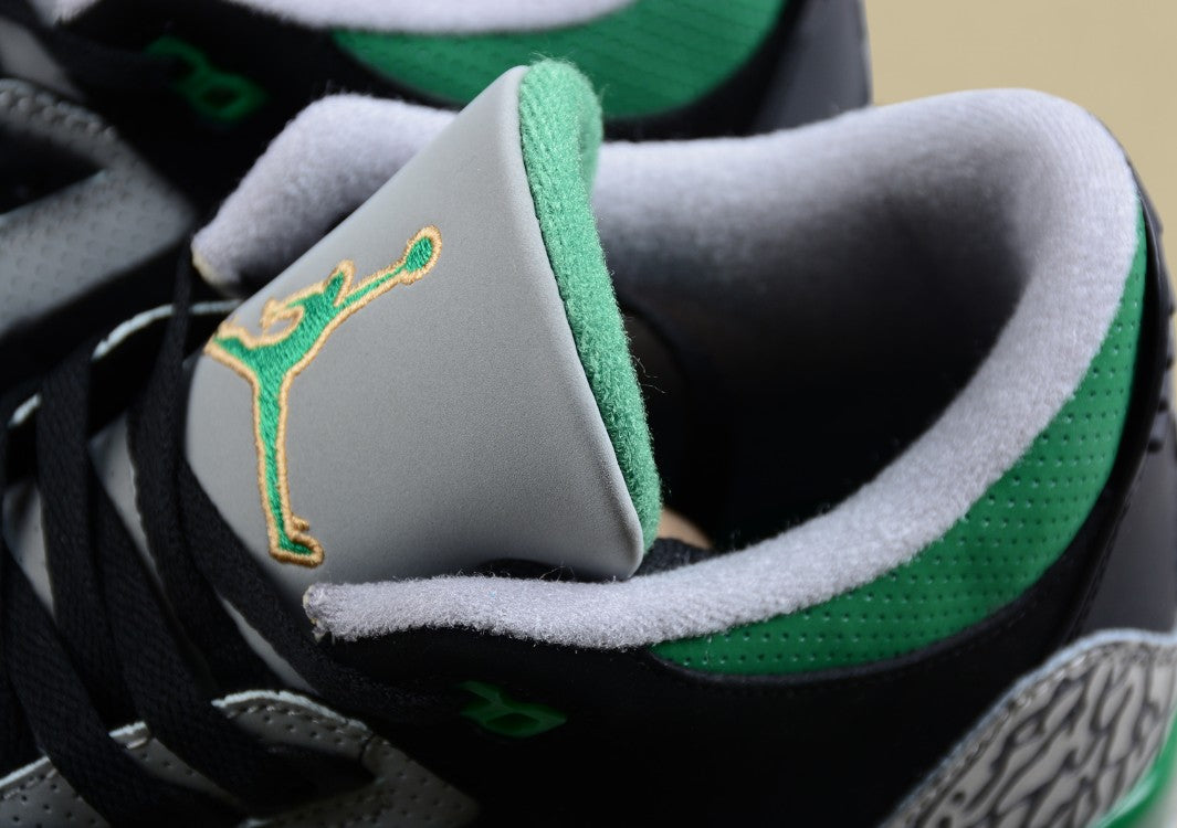 Air Jordan 3 Retro "Racer Blue"