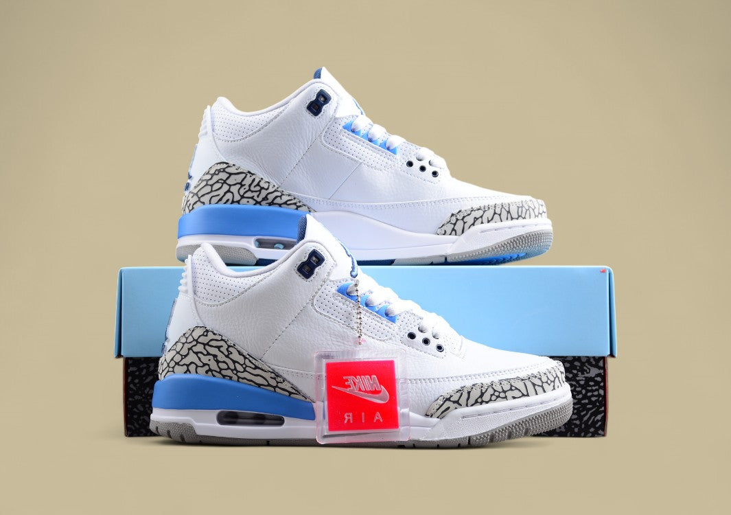Air Jordan 3 UNC