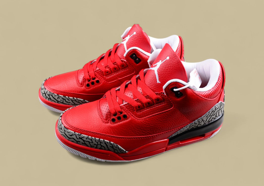 Air Jordan 3“Varsity Red”