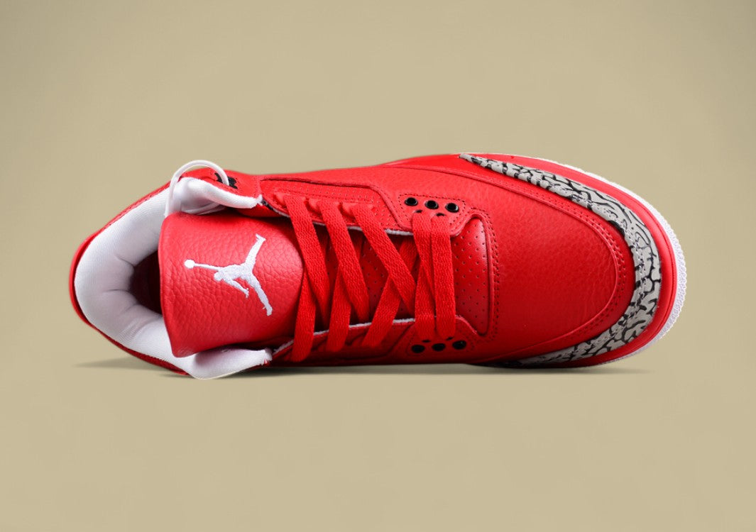 Air Jordan 3“Varsity Red”