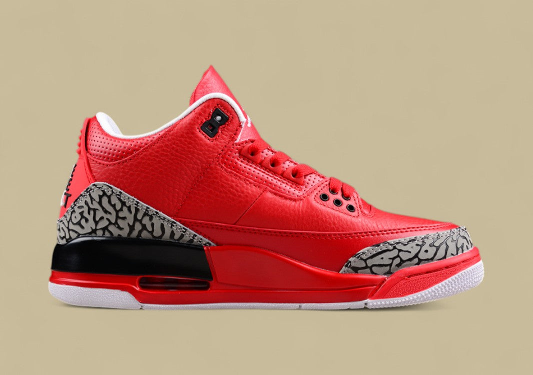 Air Jordan 3“Varsity Red”