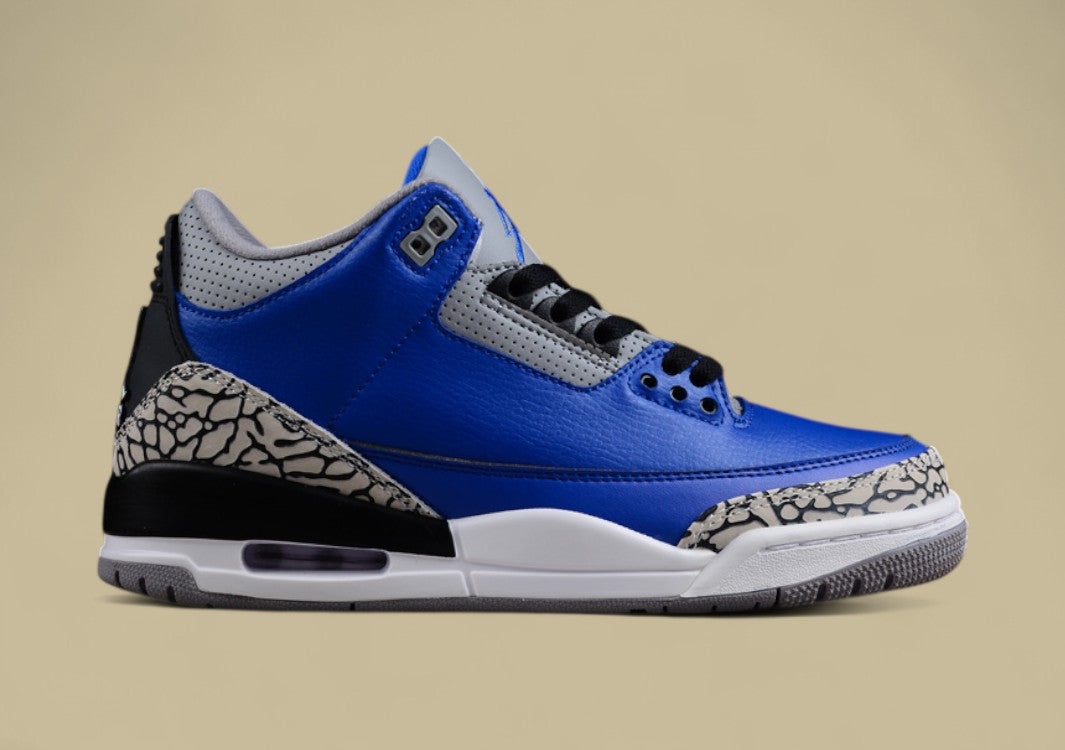 Air Jordan 3“Varsity Royal”