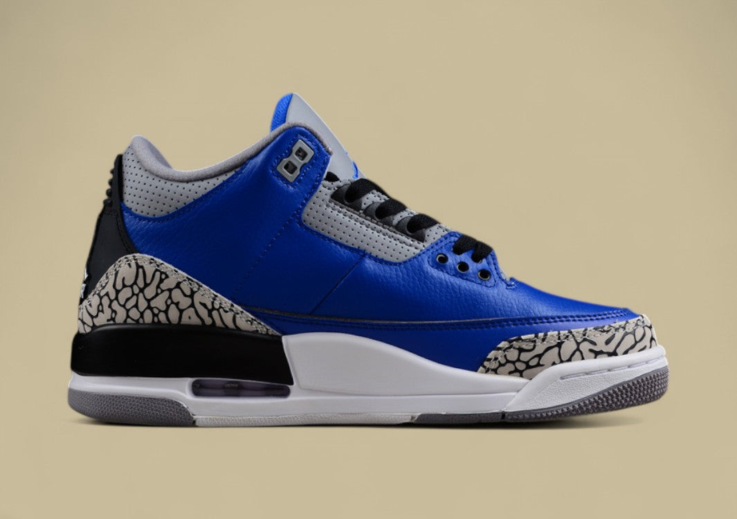 Air Jordan 3“Varsity Royal”