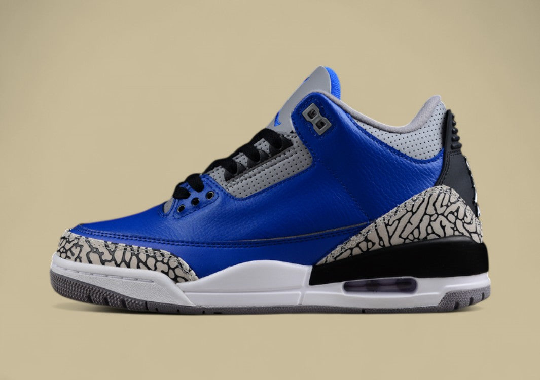 Air Jordan 3“Varsity Royal”