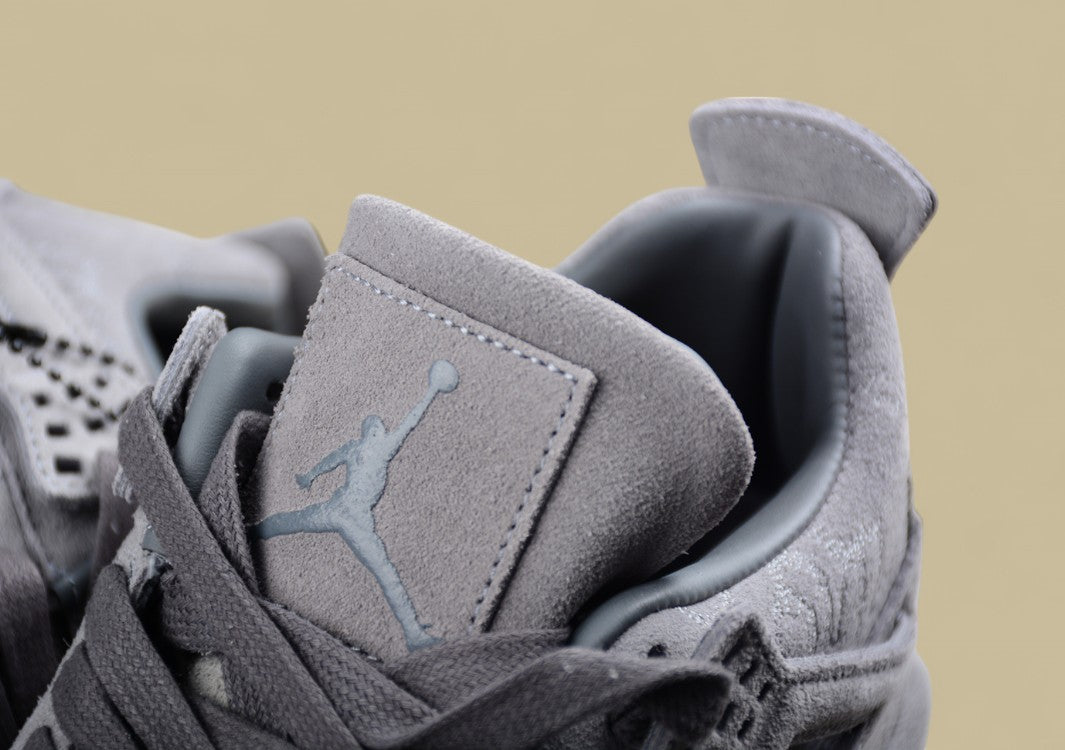 Air Jordan 4 Cool Grey