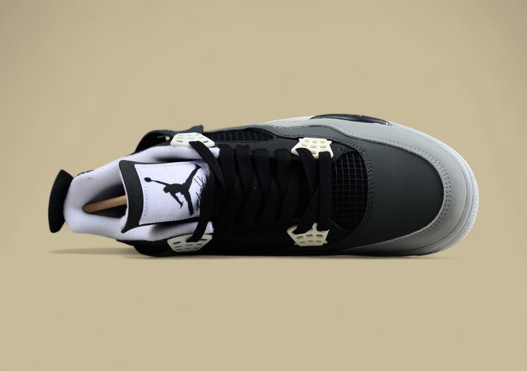 Air Jordan 4 Georgetown Fear Pack