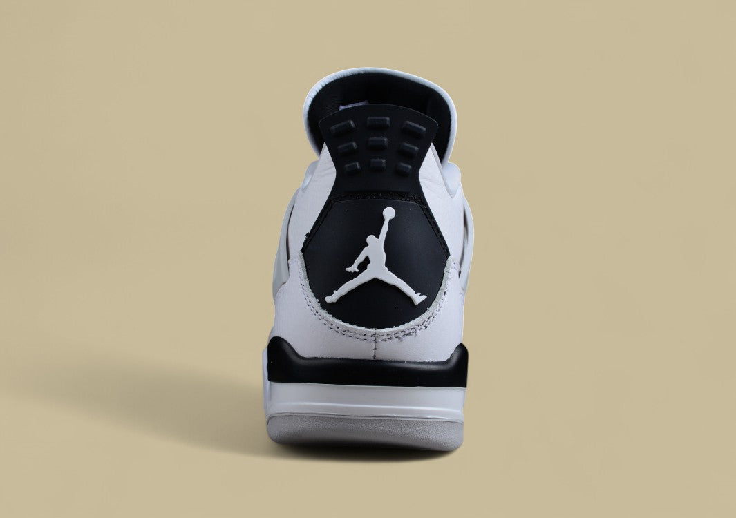 Air Jordan 4 "Military Black"