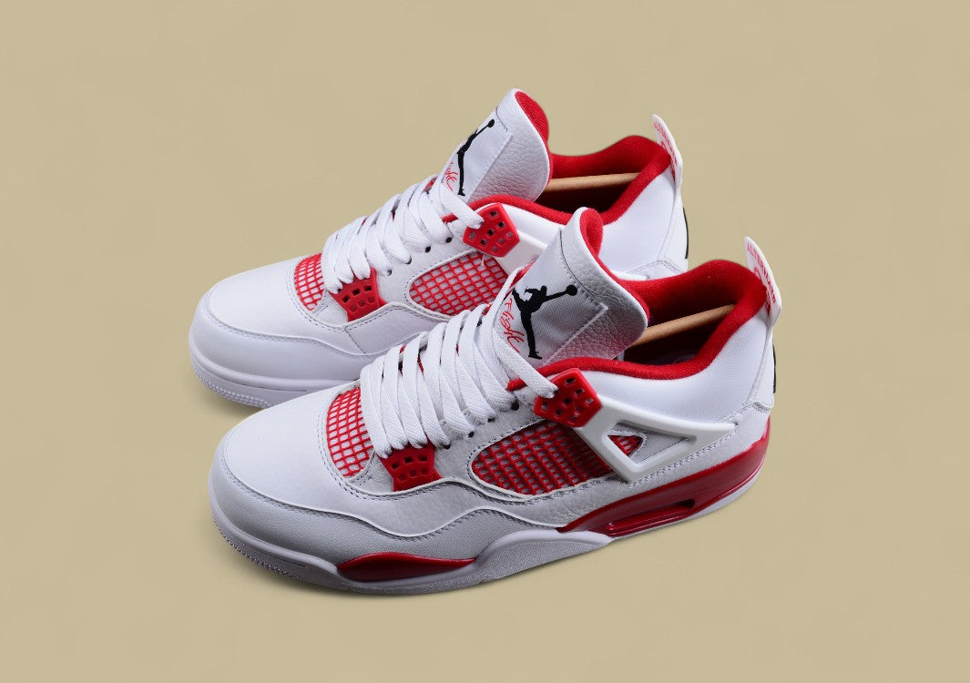 Air Jordan 4 Motorsport