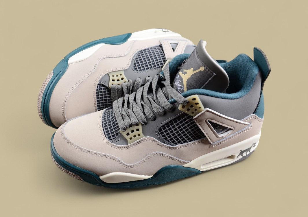 Air Jordan 4 Premium "Pony Hair"