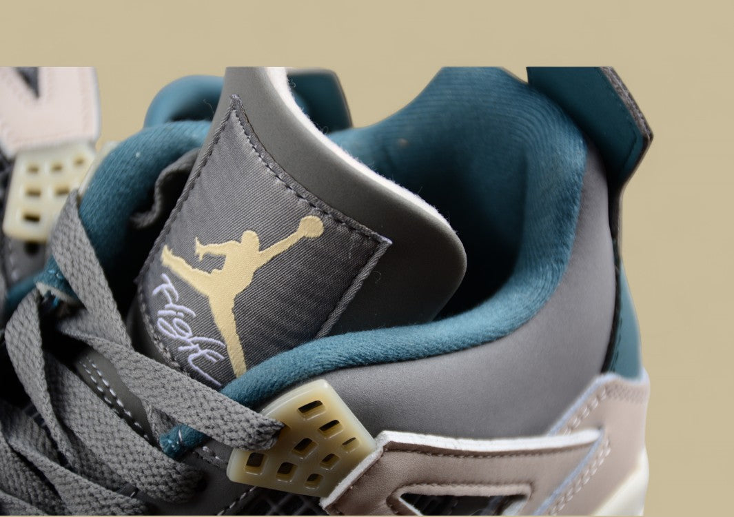 Air Jordan 4 Premium "Pony Hair"