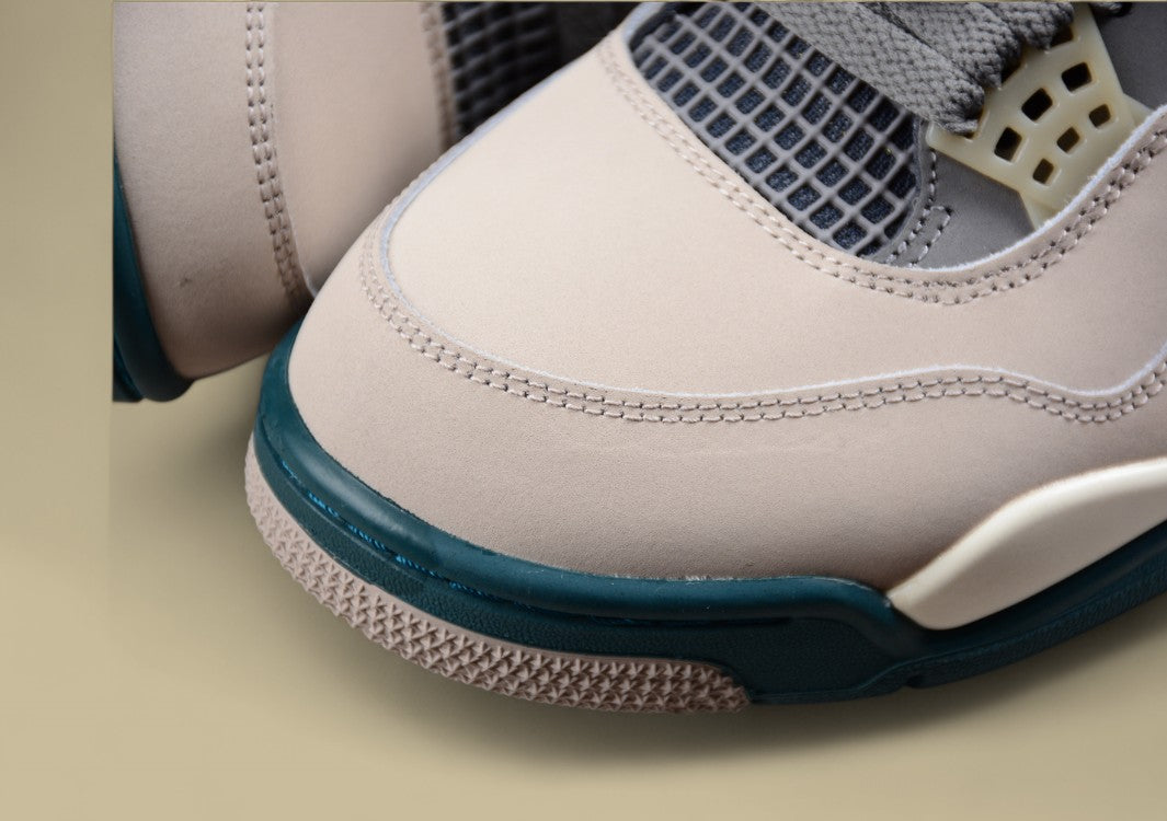 Air Jordan 4 Premium "Pony Hair"