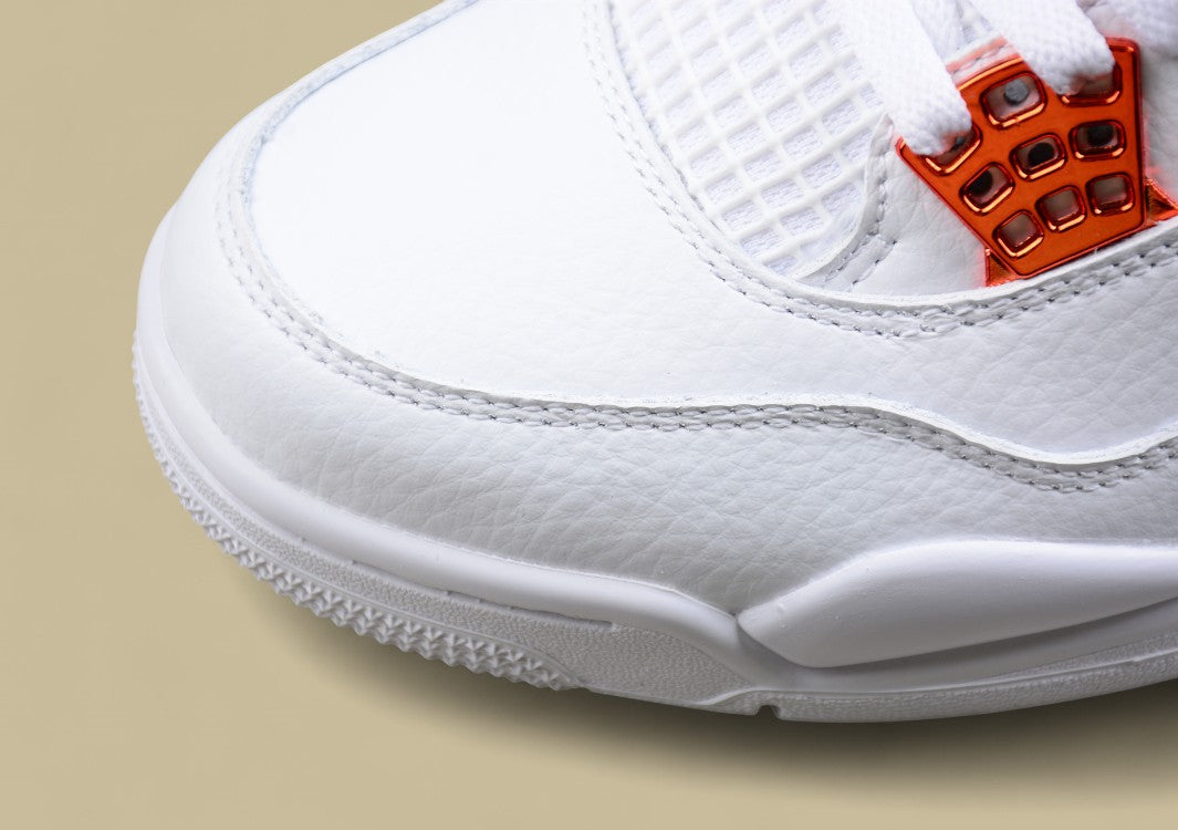 Air Jordan 4 "Red Metallic"