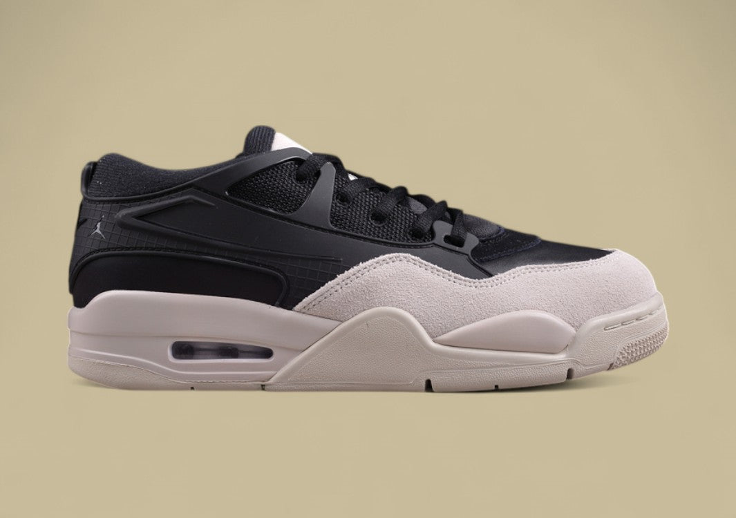 Air Jordan 4 Remastered Black And White