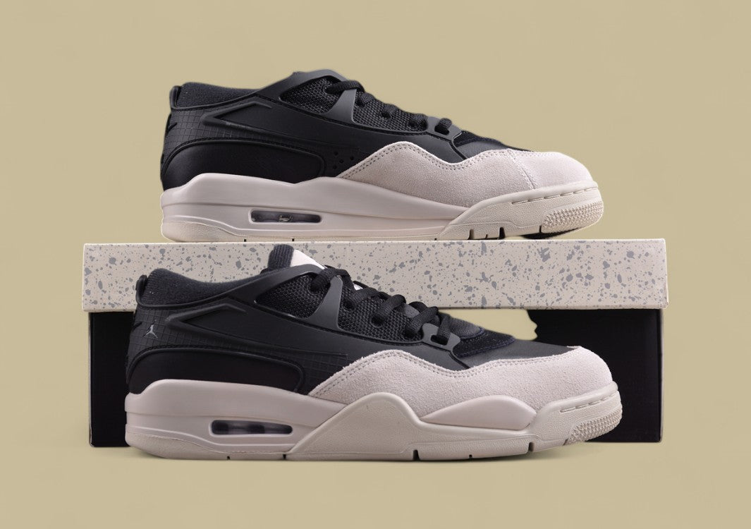Air Jordan 4 Remastered Black And White