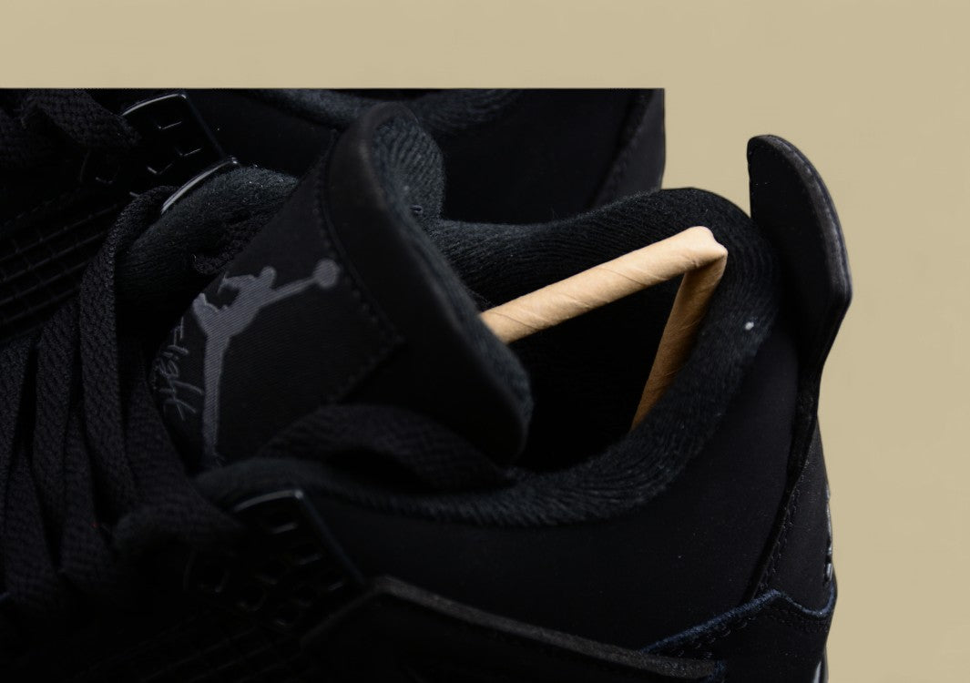 Air Jordan 4 Retro "Black Cat"