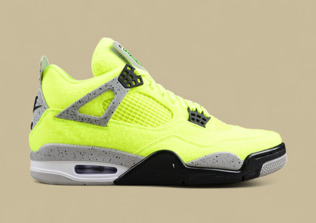 Air Jordan 4 Retro "Bred Reimagined"