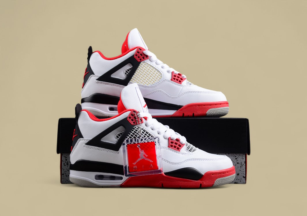 Air Jordan 4 Retro "Fire Red"