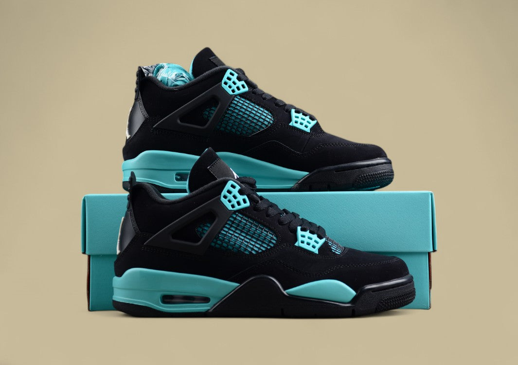 Air Jordan 4 Retro "Green Glow"