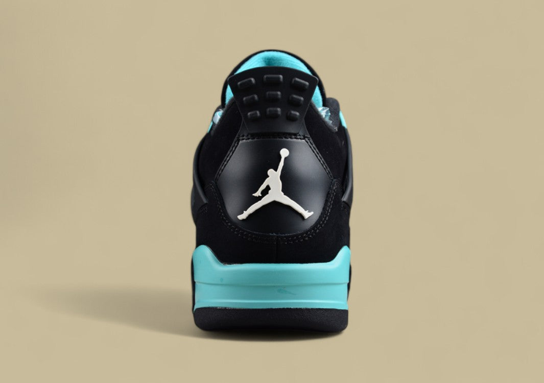 Air Jordan 4 Retro "Green Glow"