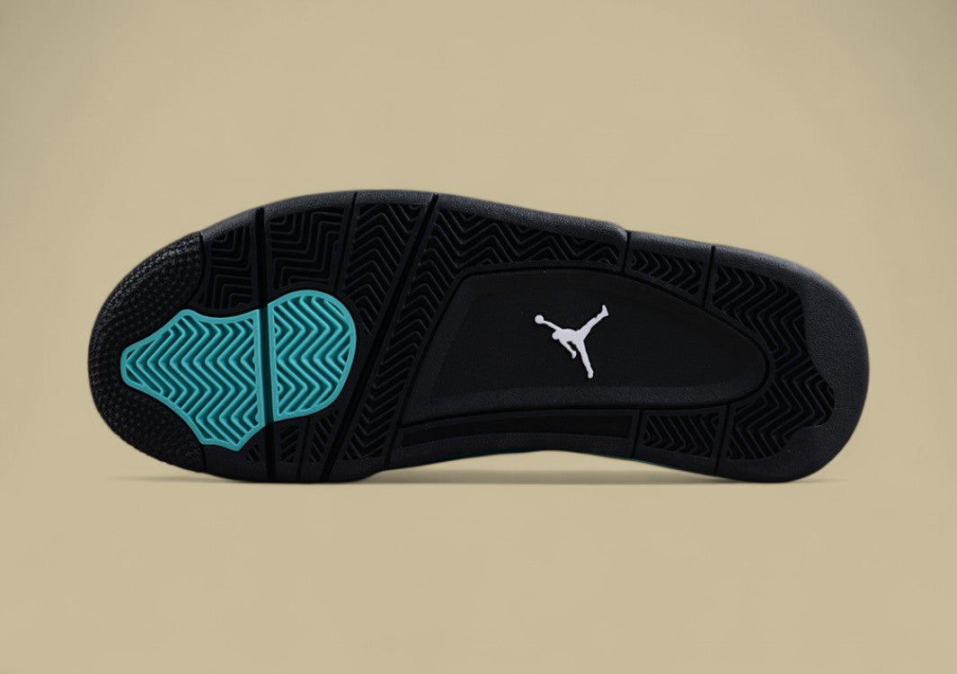 Air Jordan 4 Retro "Green Glow"