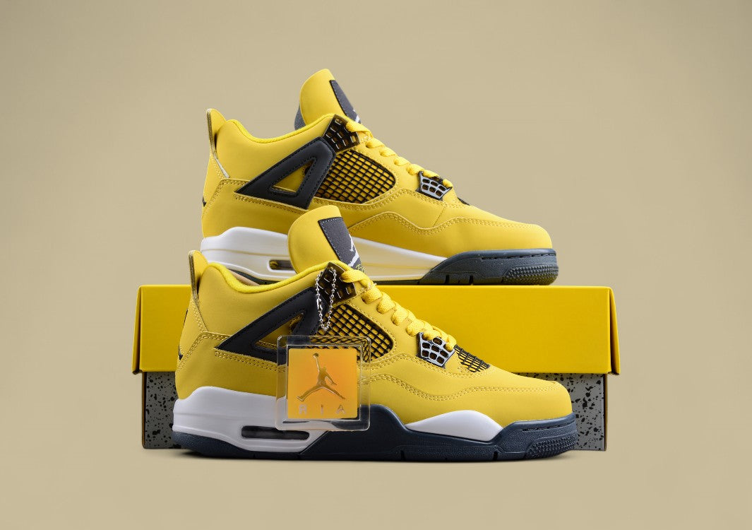 Air Jordan 4 Retro "Lightning"