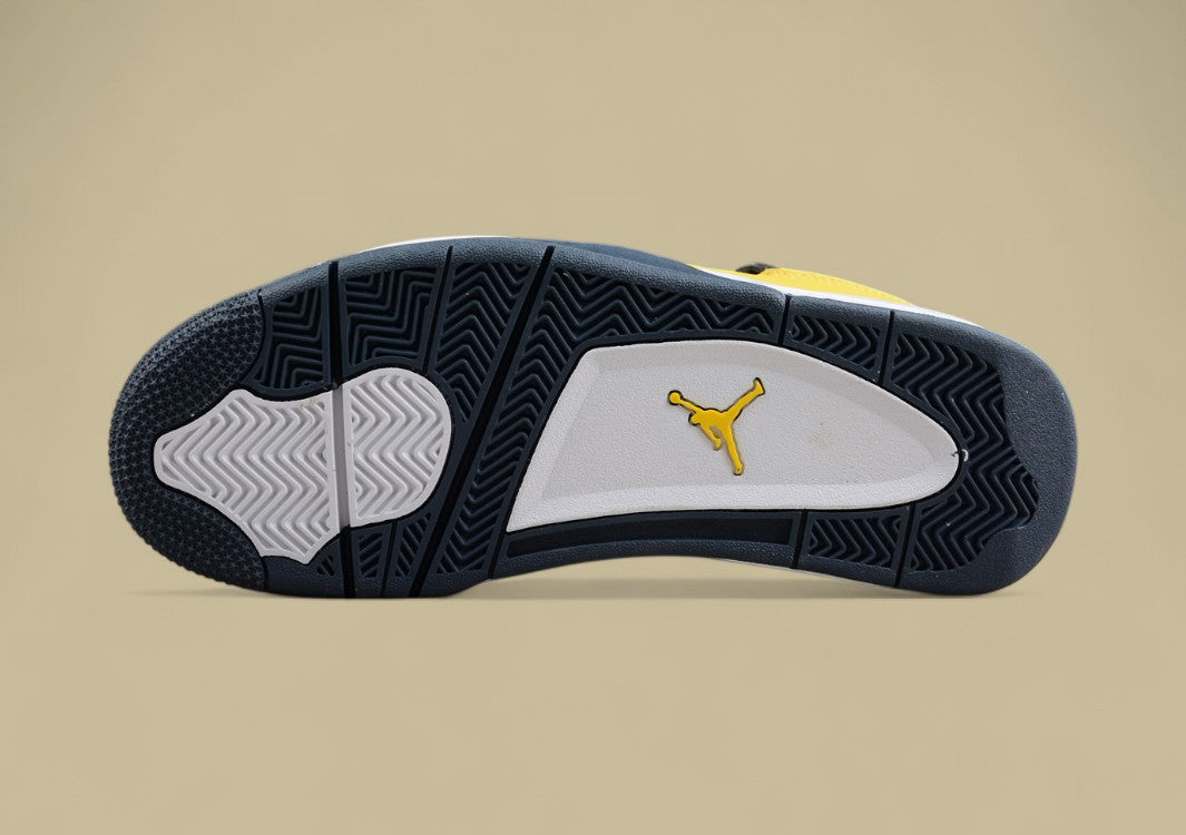Air Jordan 4 Retro "Lightning"