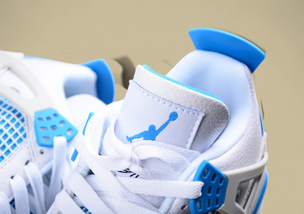 Air Jordan 4 Retro "Military Blue"