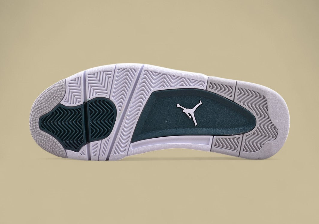 Air Jordan 4 Retro "Oxidized Gree"