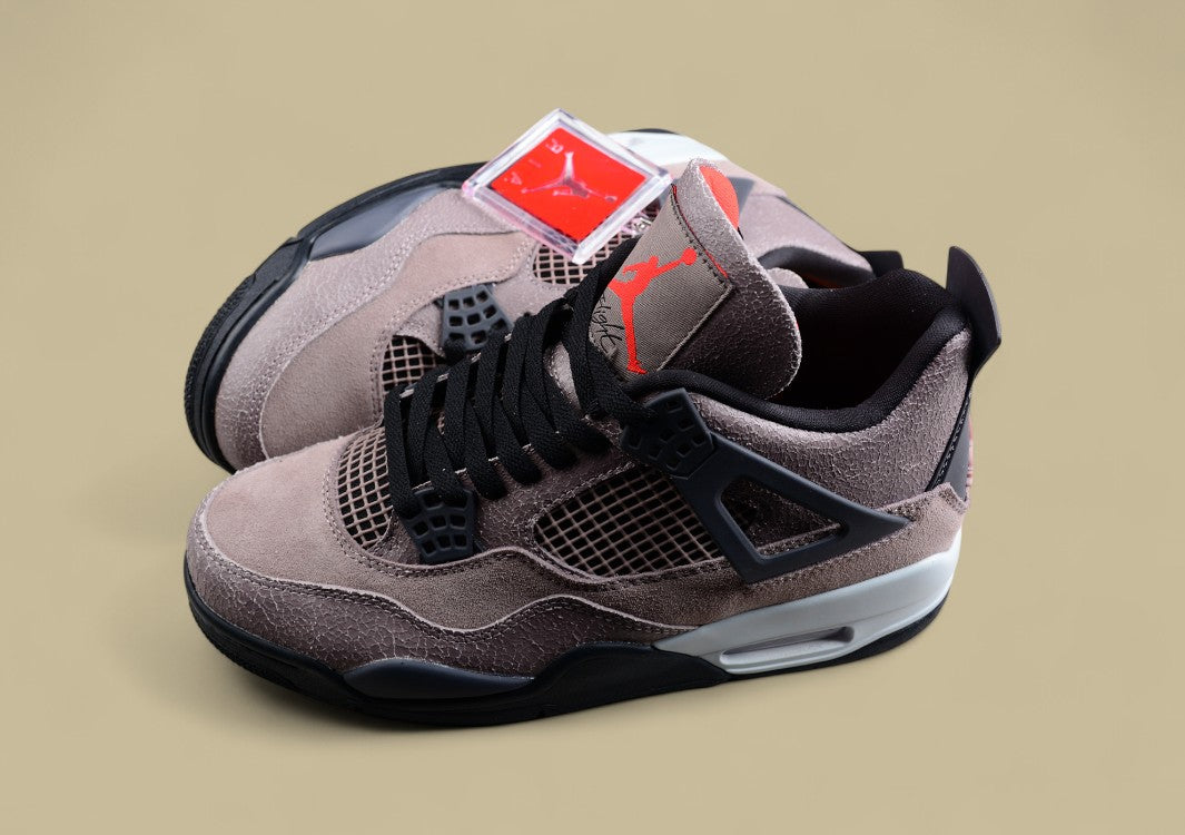 Air Jordan 4 Retro "Taupe Haze"
