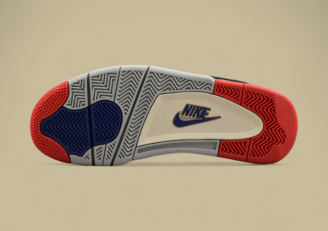 Air Jordan 4 Retro Thunder