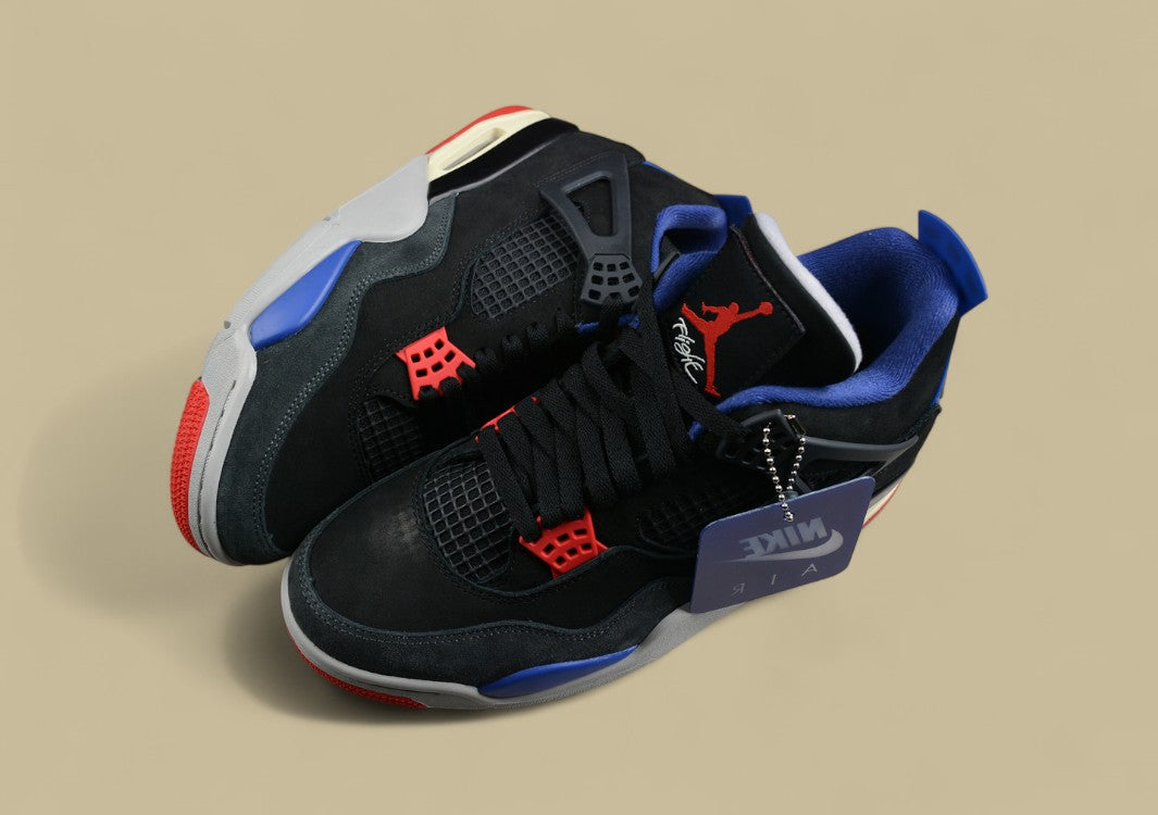 Air Jordan 4 Retro Thunder