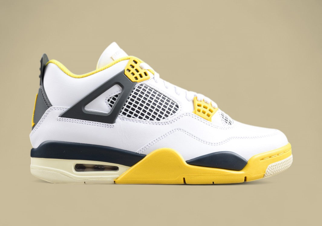 Air Jordan 4 Retro "Vivid Sulfur"
