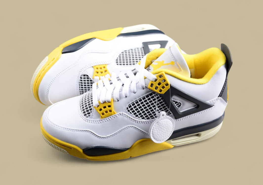 Air Jordan 4 Retro "Vivid Sulfur"