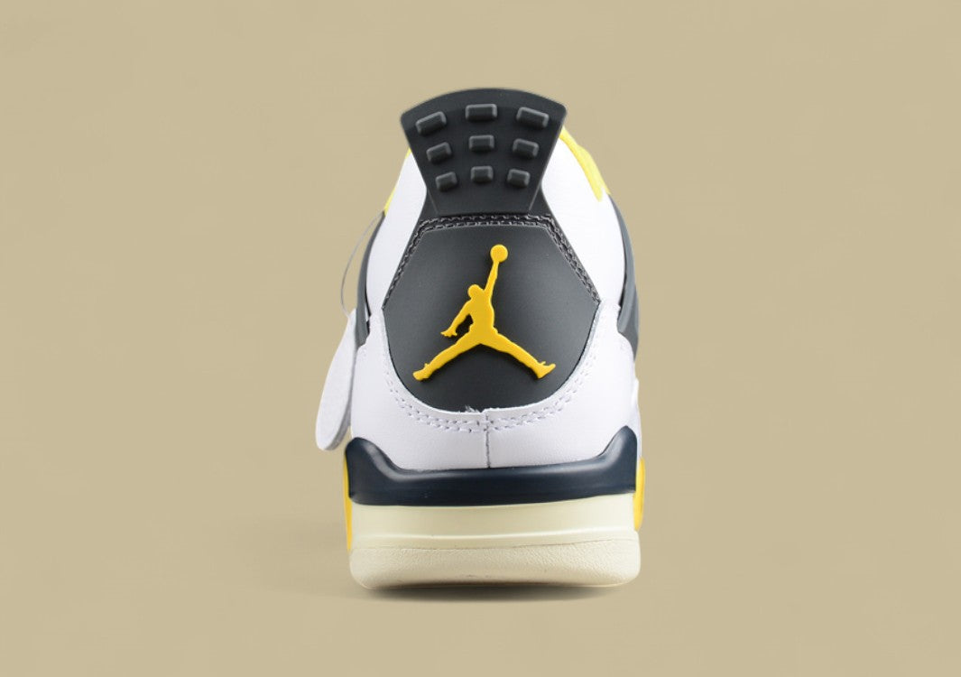 Air Jordan 4 Retro "Vivid Sulfur"