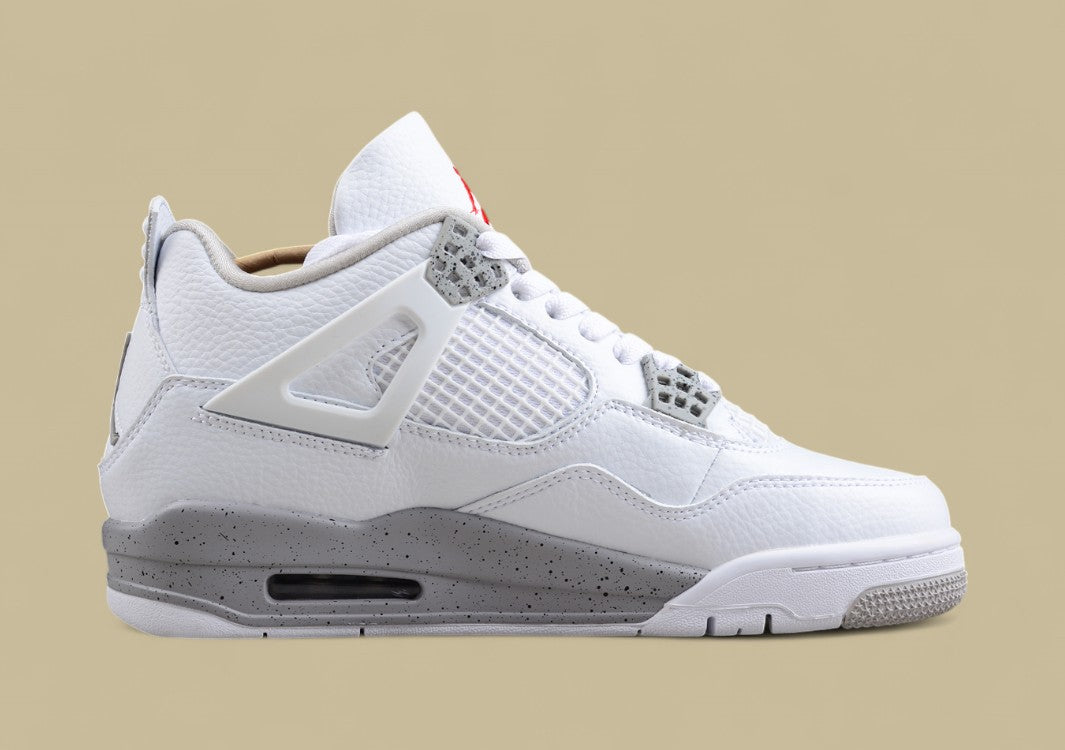 Air Jordan 4 Retro "White Oreo"