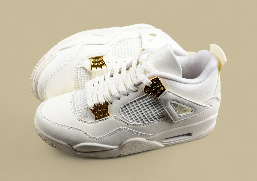 Air Jordan 4 Retro Wnns "Vivid Sulfur"