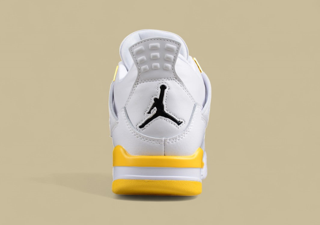 Air Jordan 4 WMNS “VividSulfur”